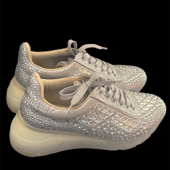 Sparkling Carrissa Sneakers Size US 9M - Picture 8 of 17